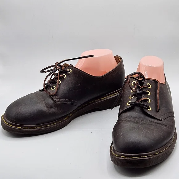 Dr. Martens 1561 Made in England Oxfords s-l400.jpg main image 4